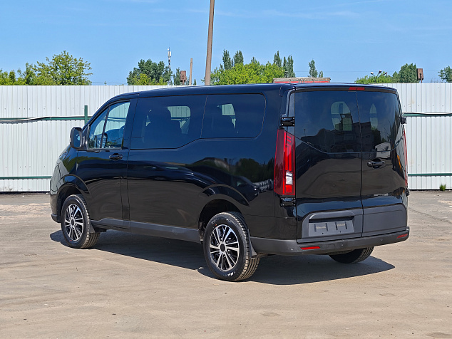 SKM M9 Минивэн "Бизнес" 6+1 / 7+1 